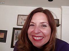 Naughty Američan mom hrá sama so sebou